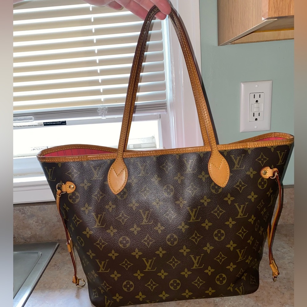 ๐ Limited Edition ๐ Louis Vuitton Grenade V Neverfull MM ๐ - Picture 2 of 15